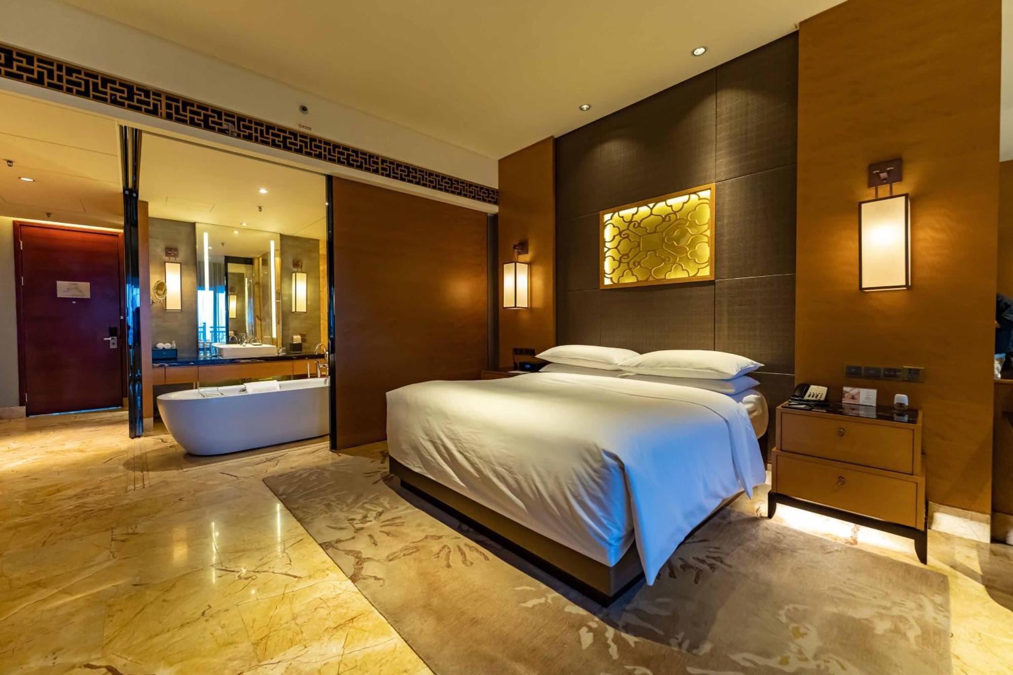 Haikou Marriott Hotel Exteriör bild